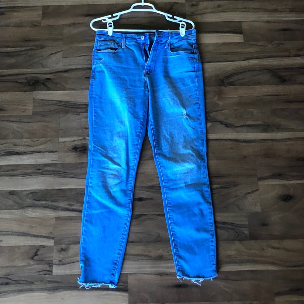 Skinny jeans